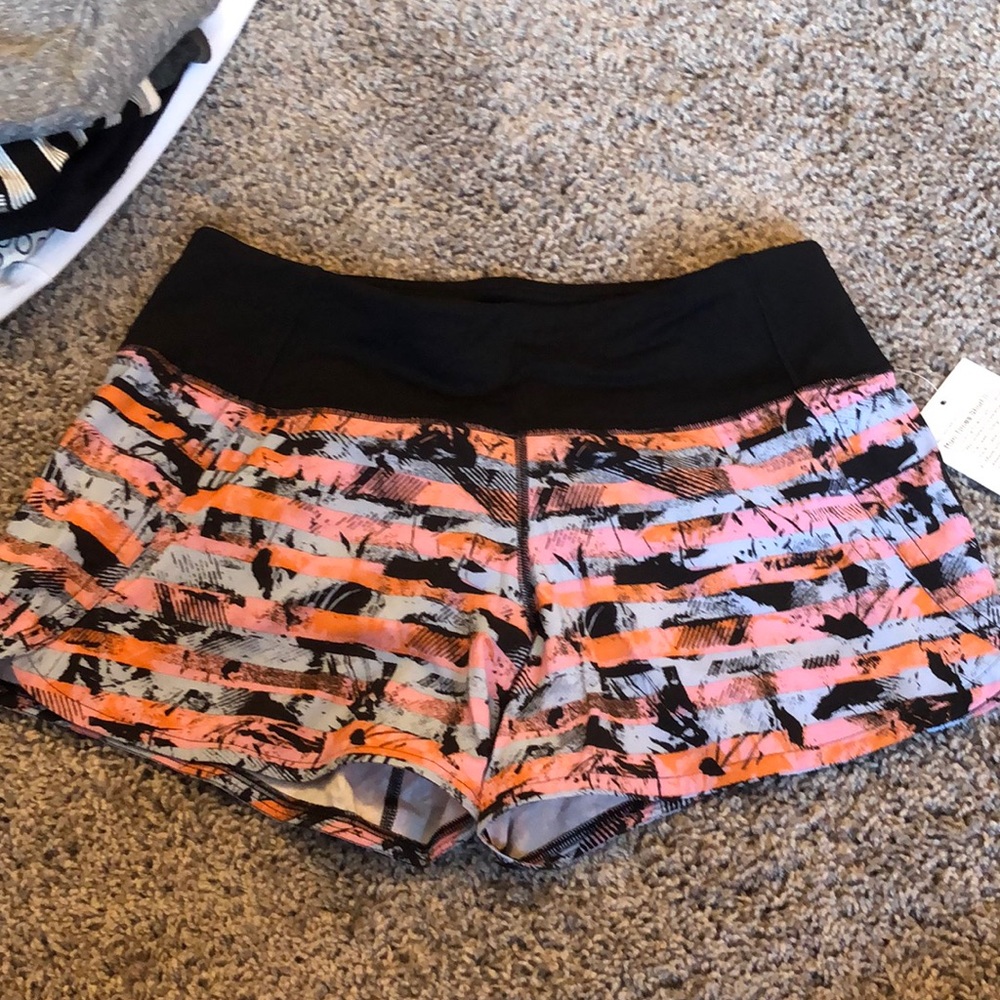 Lululemon never worn Run Times Short ll